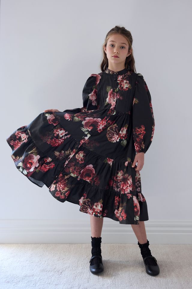 green maxi dress zara S Xscape Women's Long Sleeve color:ayana-opn-bck-mn-dress-dusty-rose-pk13 swatch:https://www.motelrocks.com/cdn/shop/files/AYANA-OPN-BCK-MN-DRESS-DUSTY-ROSE-50247D.jpg?v=1782366890&width=48 Shoe size:12