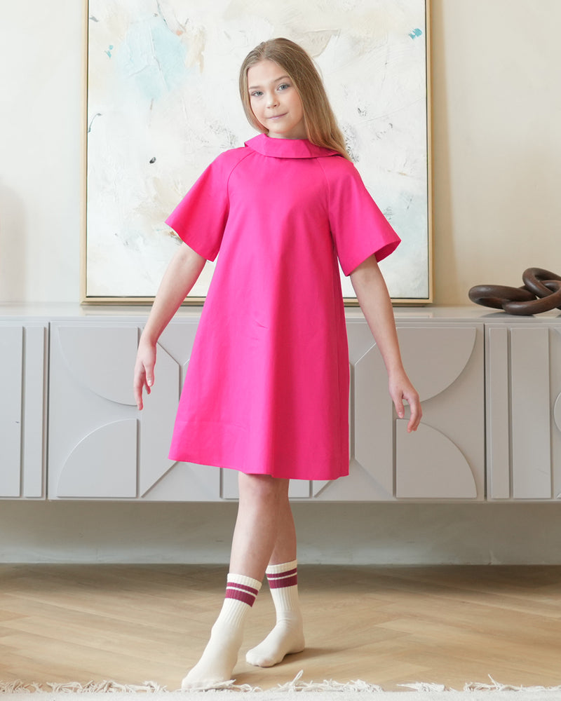 hot pink girl dress Girls' Pocket Twirl Size: 9/10 By Mila & Rose The Neriah Dress Introducing the Neriah Dress in a striking and vibrant hot pink shade Lady Black Tie - Sophie