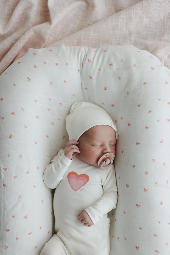 Lilette Big Graphic Heart Footie - Winter White