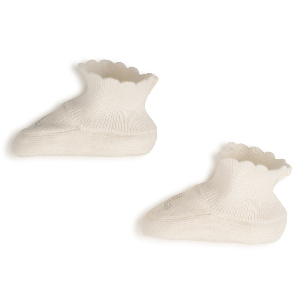 Chloe Knitted Beanie and Bootie Set - Off White