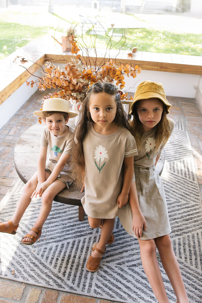 Analogie Short Sleeve Taupe Flower Dress