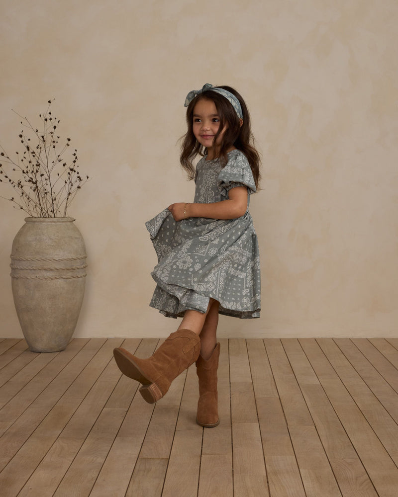 Rylee + Cru Rose Dress - Laurel Bandana