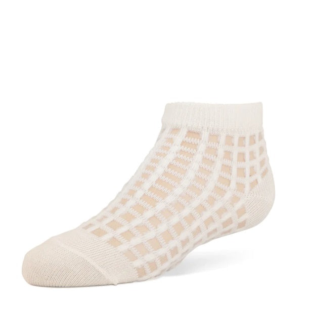 Zubii Sheer Checkered Ankle Sock